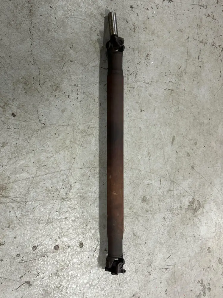 1999-04 Ford Mustang Gt/Bullitt Oem Gt Driveshaft- For Tr3650 271 1