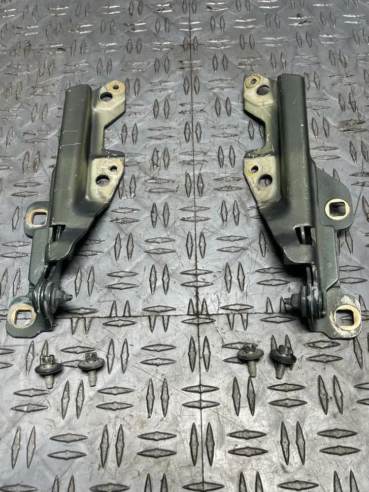 1999-04 Ford Mustang Gt/Bullitt Oem Hood Hinges Pair (Code Px) 271 1