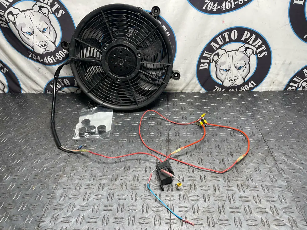 1999-04 Ford Mustang Derale Motorsports 14" High Output Aftermarket Fan 282 1