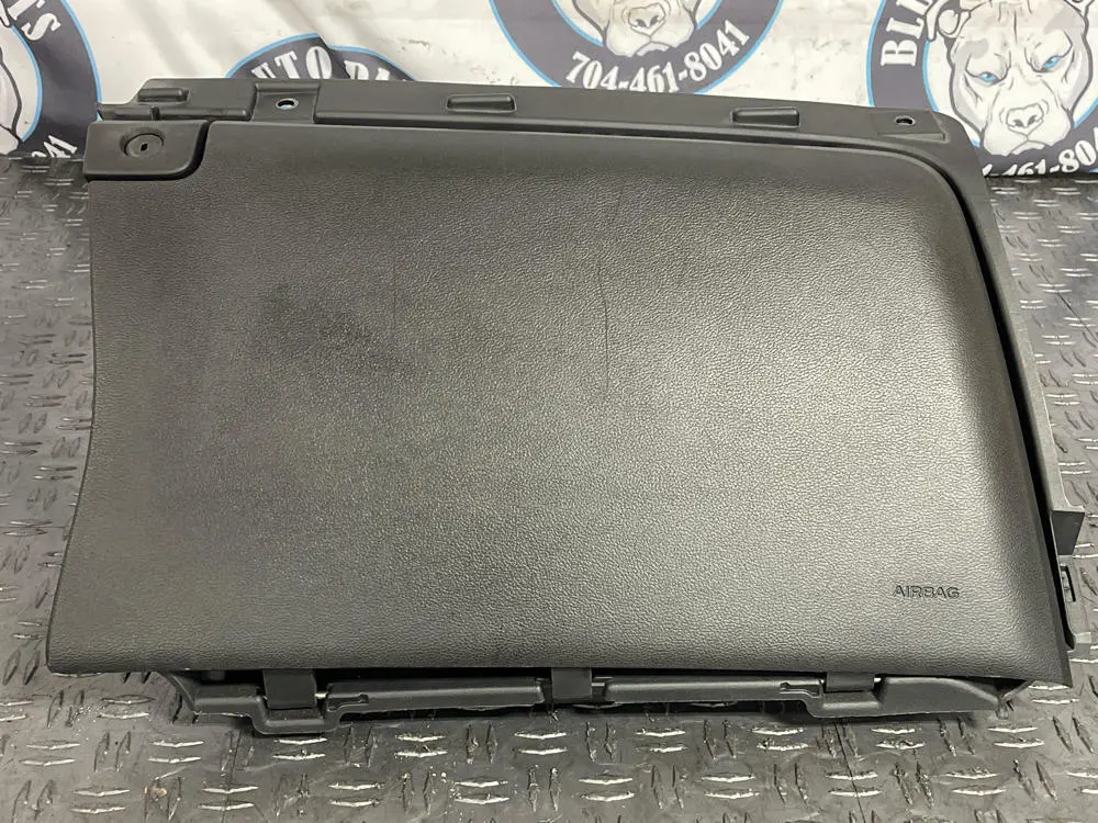 2015-17 Ford Mustang Glove Box 262 1