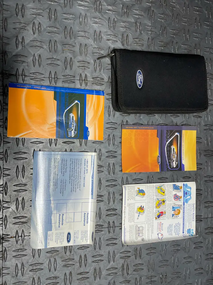 2001 Ford Mustang Gt Owners Manual Kit- Very Nice For Age 282 1