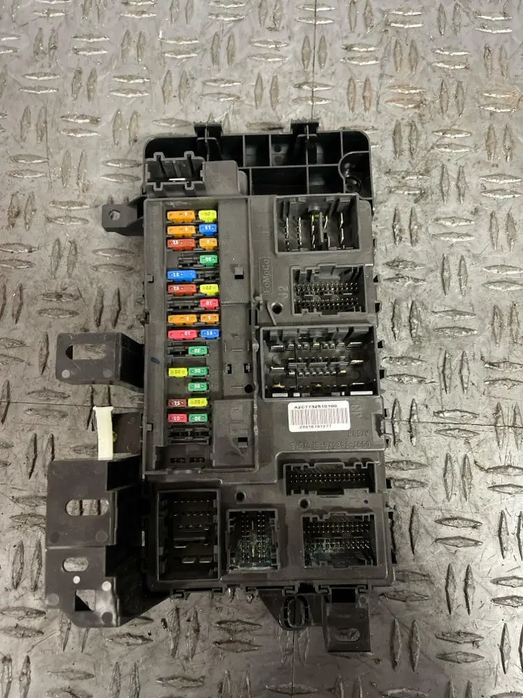 2015-17 Ford Mustang Body Control Module Mt82 1