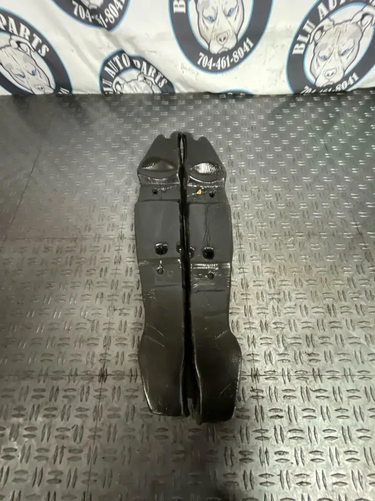 2015-23 Ford Mustang Front Fender Insulation Pair 278 1