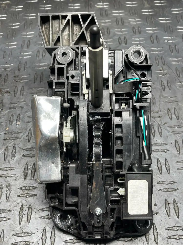 2018-23 Ford Mustang Gt Automatic Transmission Shifter Assembly- For 10R80 279 2