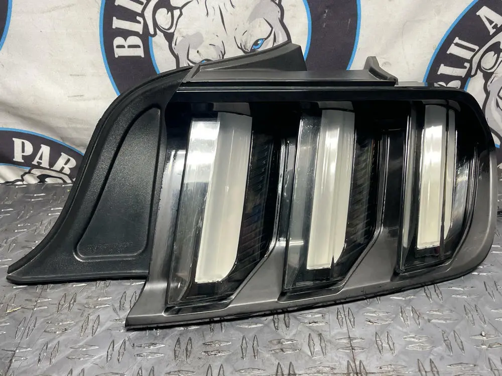 2015-23 Ford Mustang Gt Aftermarket Export/Euro Clear Tail Lights Pair 279 2