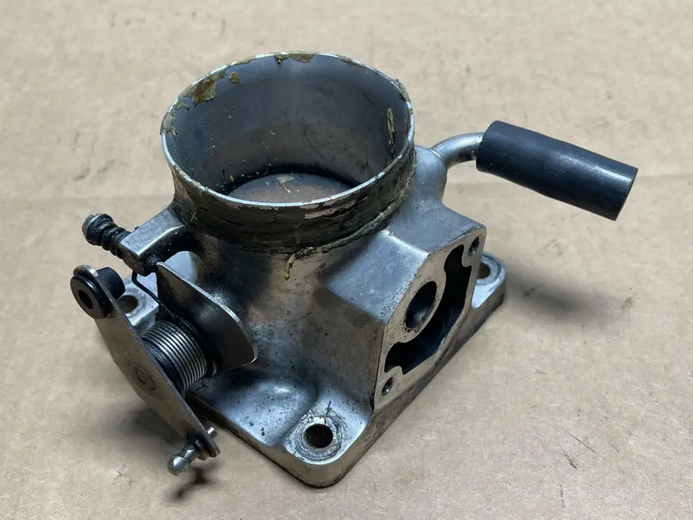 1987-93 Ford Mustang Lx Aftermarket Throttle Body (For Parts Only) 209 1