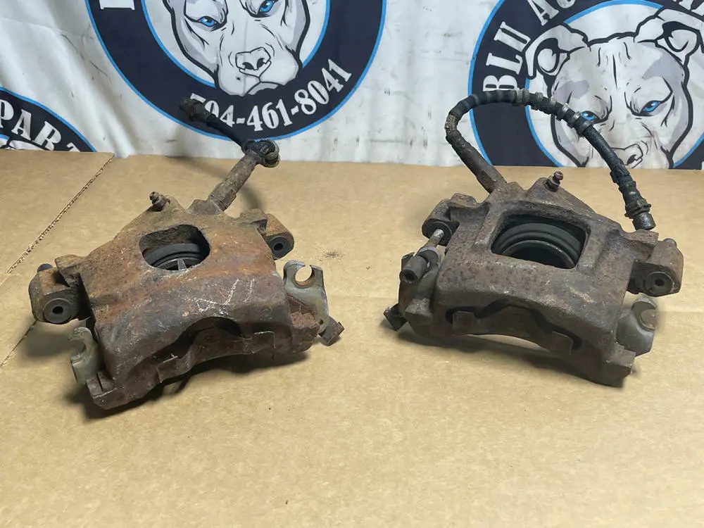 1987-93 Ford Mustang Lx 5.0 Front Brake Caliper Pair 209 1