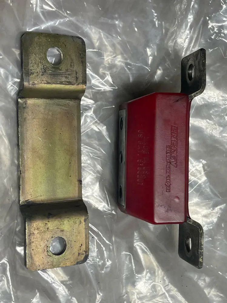 1987-93 Ford Mustang Lx Energy Suspensions Transmission Mount 209 1