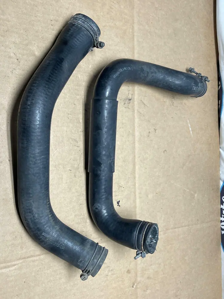 1987-93 Ford Mustang Lx Coolant Hoses Pair- For 5.0 209 1