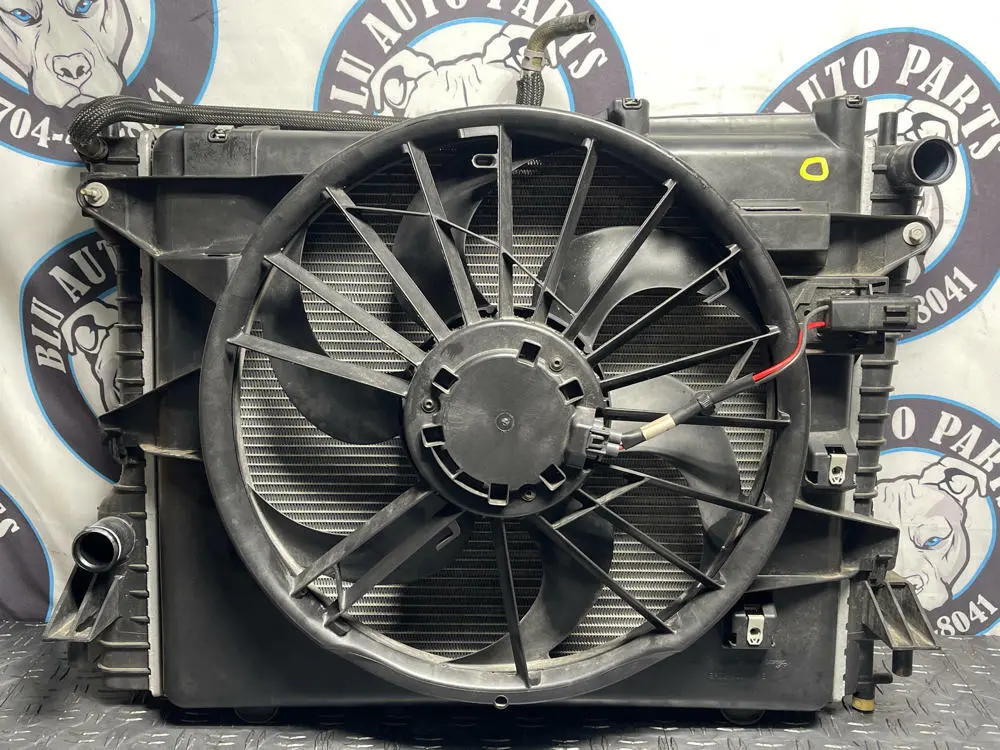 2011-14 Ford Mustang Gt Radiator & Fan Assembly 281 1