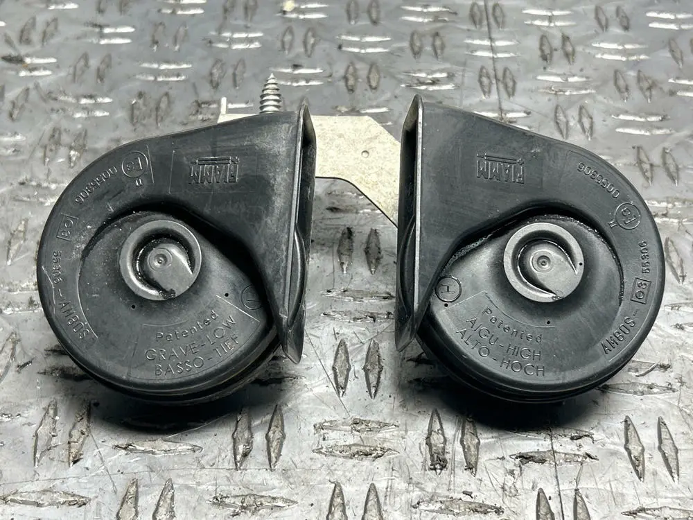 1999-04 Ford Mustang Oem Exterior Horns Set 281 1
