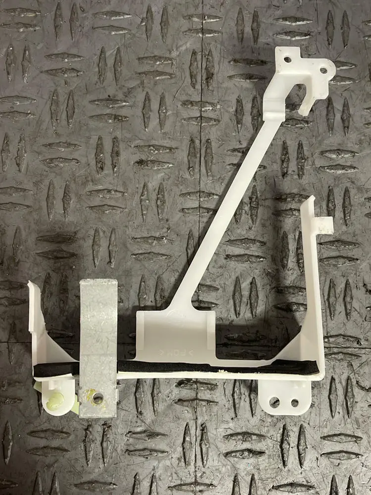 1999-04 Ford Mustang Ecu Cage Bracket 284 1