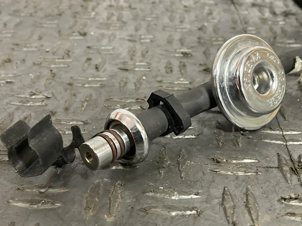 2003-04 Ford Mustang Mach One Fuel Dampener 36K Miles 284 2