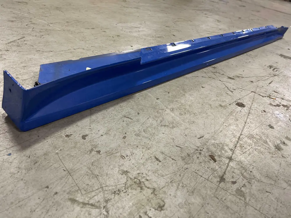 2003-04 Ford Mustang Mach One Passenger Rh Side Skirt Azure Blue 284 2