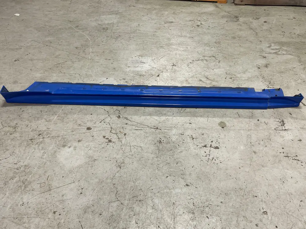 2003-04 Ford Mustang Mach One Passenger Rh Side Skirt Azure Blue 284 1