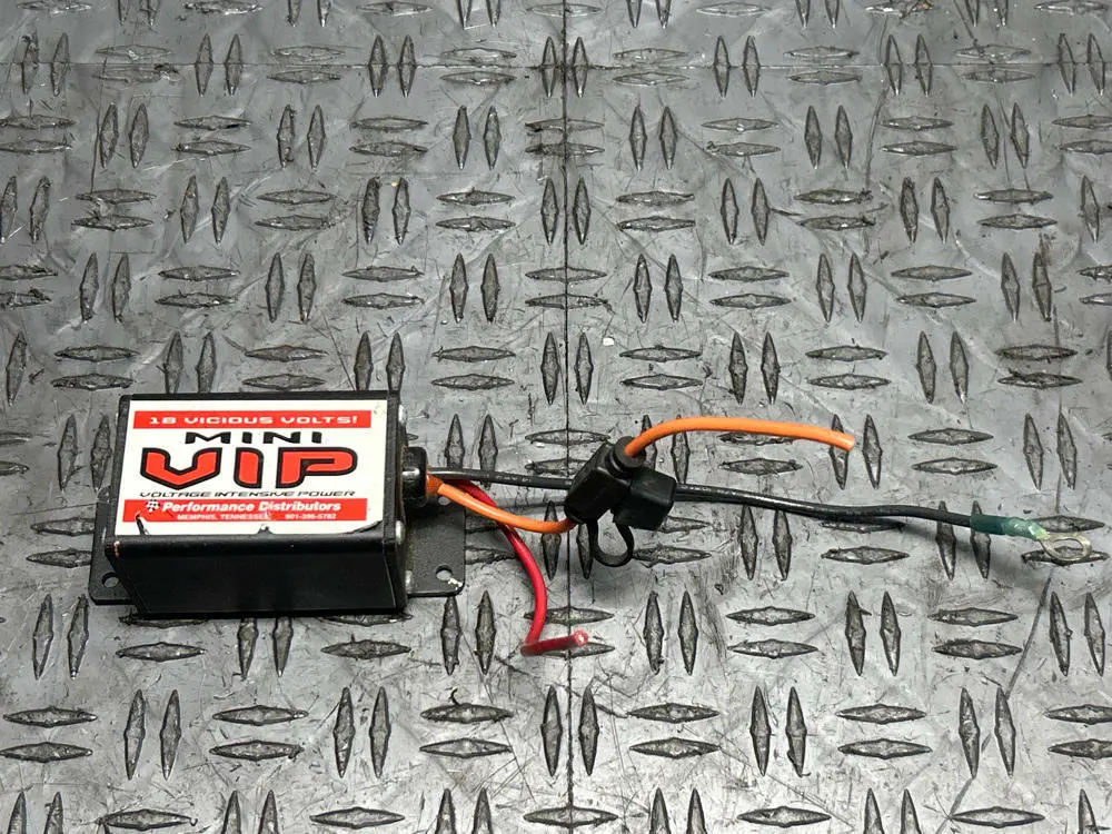Mini Vip Fuel Pump Voltage Booster Box (20Amp Fuse Model) 285 1