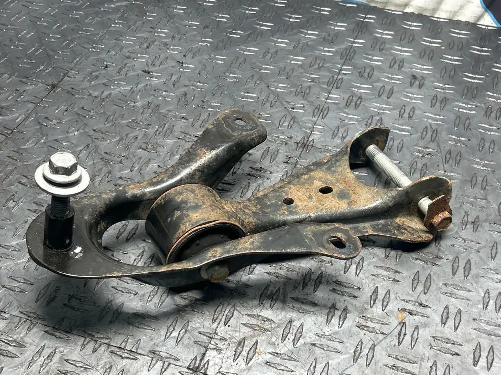 2011-14 Ford Mustang Gt Upper Mount- For 8.8 Sra 285 1