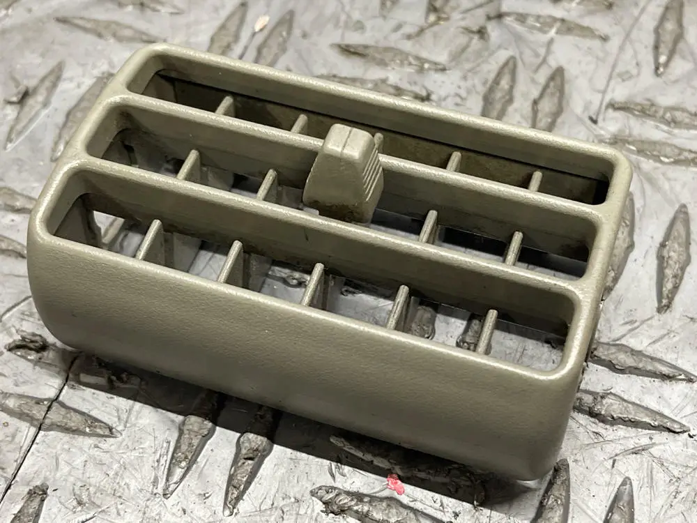 1987-93 Ford Mustang Hvac Dash Vent- Opal Grey 285 1