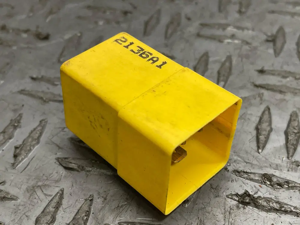 1987-93 Ford Mustang Turn Signal Relay 285 1