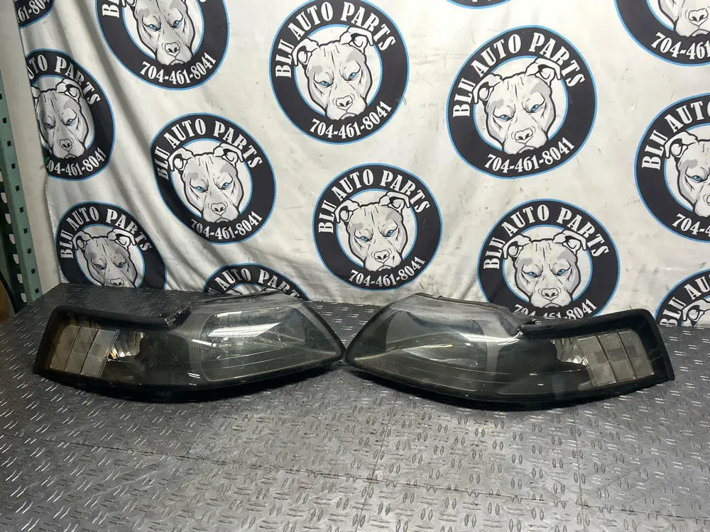 2003-04 Ford Mustang Svt Cobra Aftermarket Head Light Pair- Euro/Clears 255 1