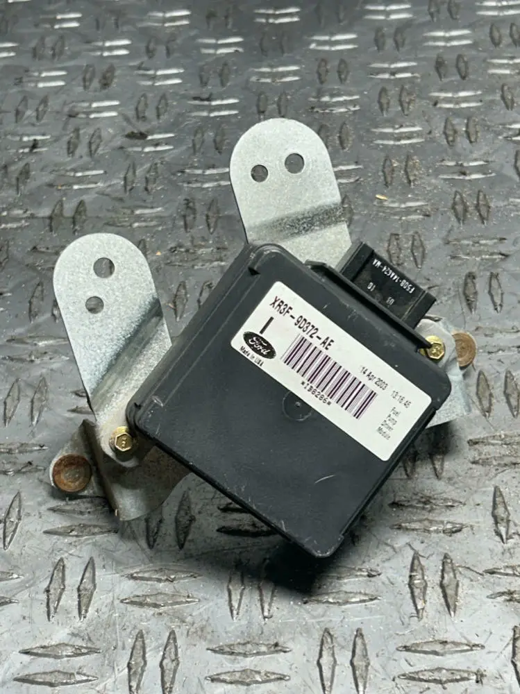 2003-04 Ford Mustang Svt Cobra Fuel Pump Driver Module 255 1