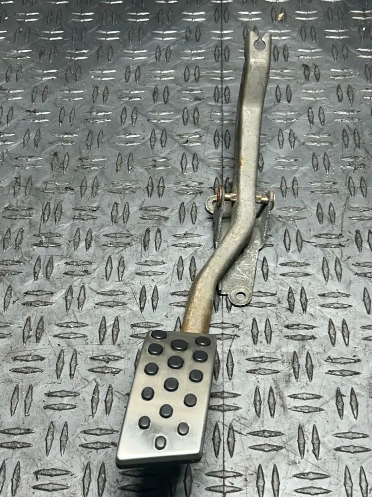 2003-04 Ford Mustang Svt Cobra Oem Gas Pedal 255 1