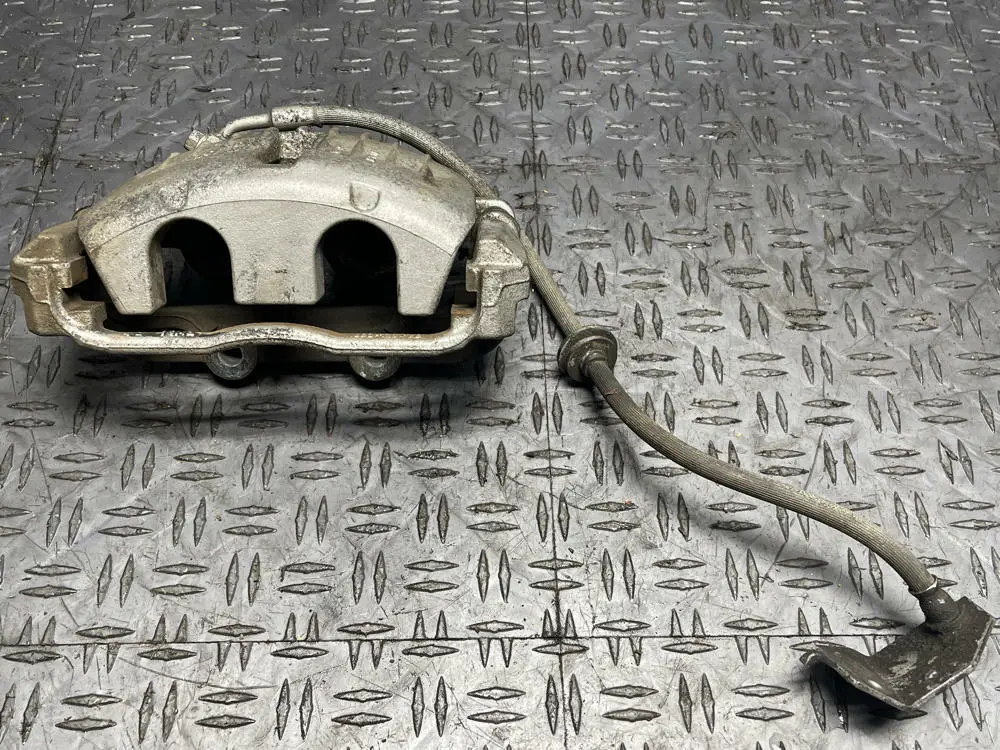 2004-06 Pontiac Gto Oem Driver Lh Front Brake Caliper Assembly 280 1
