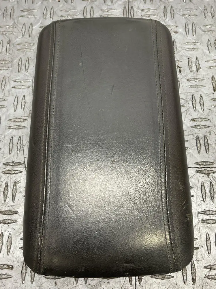 2004-06 Pontiac Gto Leather Center Console Lid 280 1
