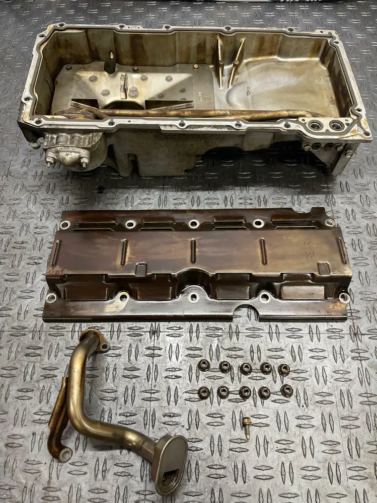 2004 Pontiac Gto 5.7L V8 Ls1 Oil Pan,  Pickup Tube, & Windage Tray  280 1