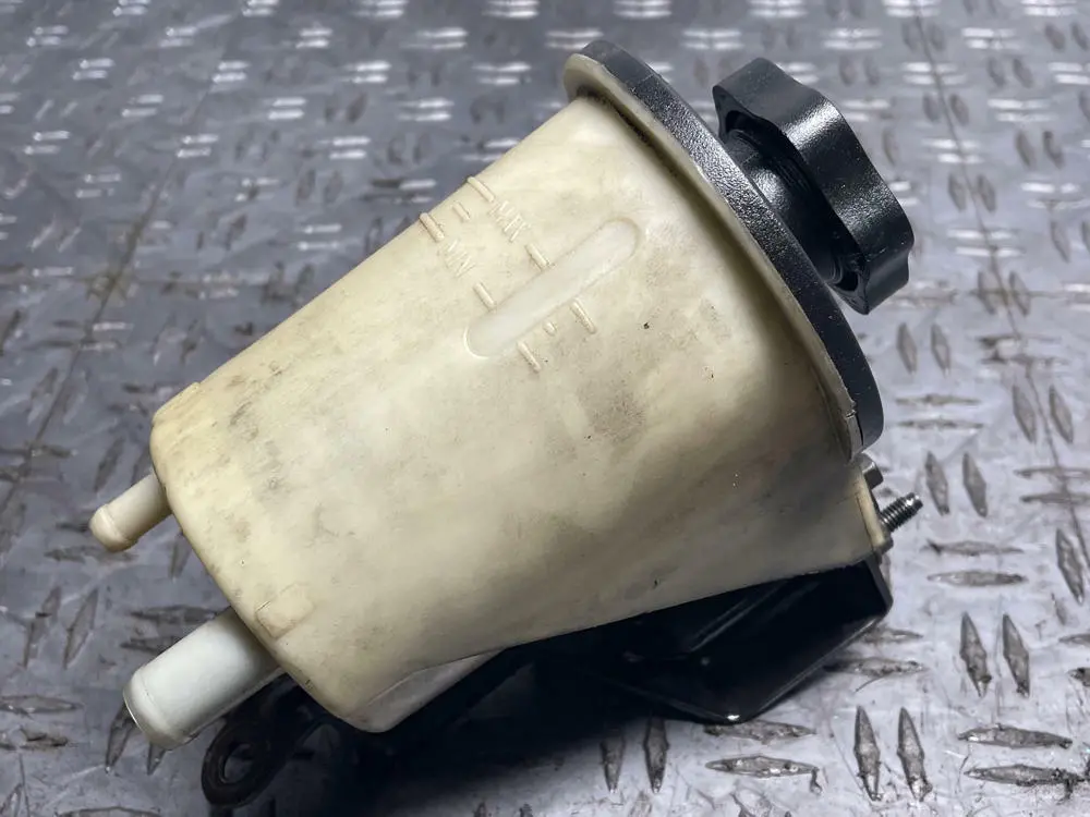 2003-04 Ford Mustang Svt Cobra Oem Power Steering Reservoir & Bracket 286 1