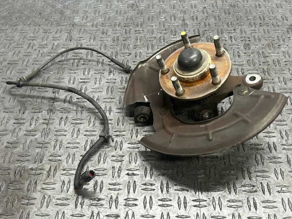 1999-04 Ford Mustang Oem Driver Front Lh Spindle Assembly 286 1
