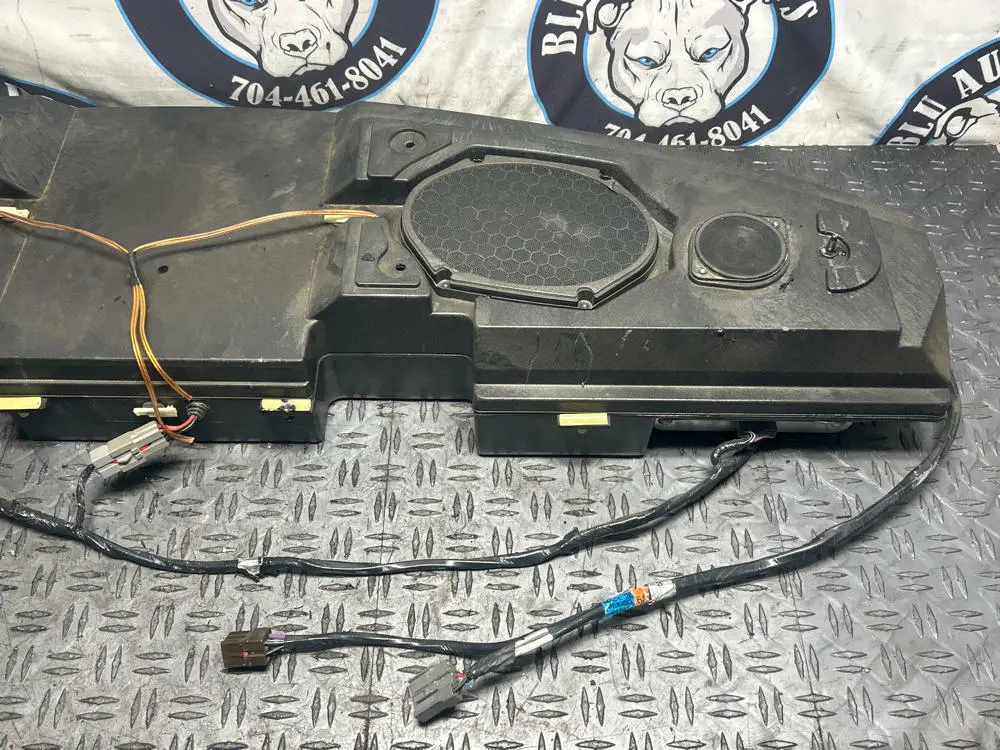 2003-04 Ford Mustang Svt Cobra Amp Rack & Amps Mach 460 2