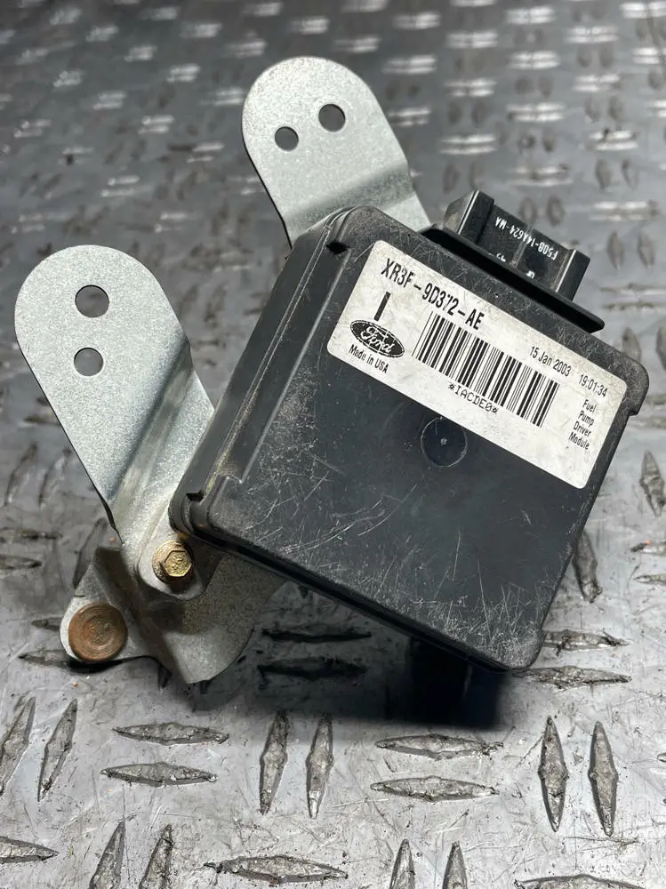2003-04 Ford Mustang Svt Cobra Fuel Pump Driver Module 1