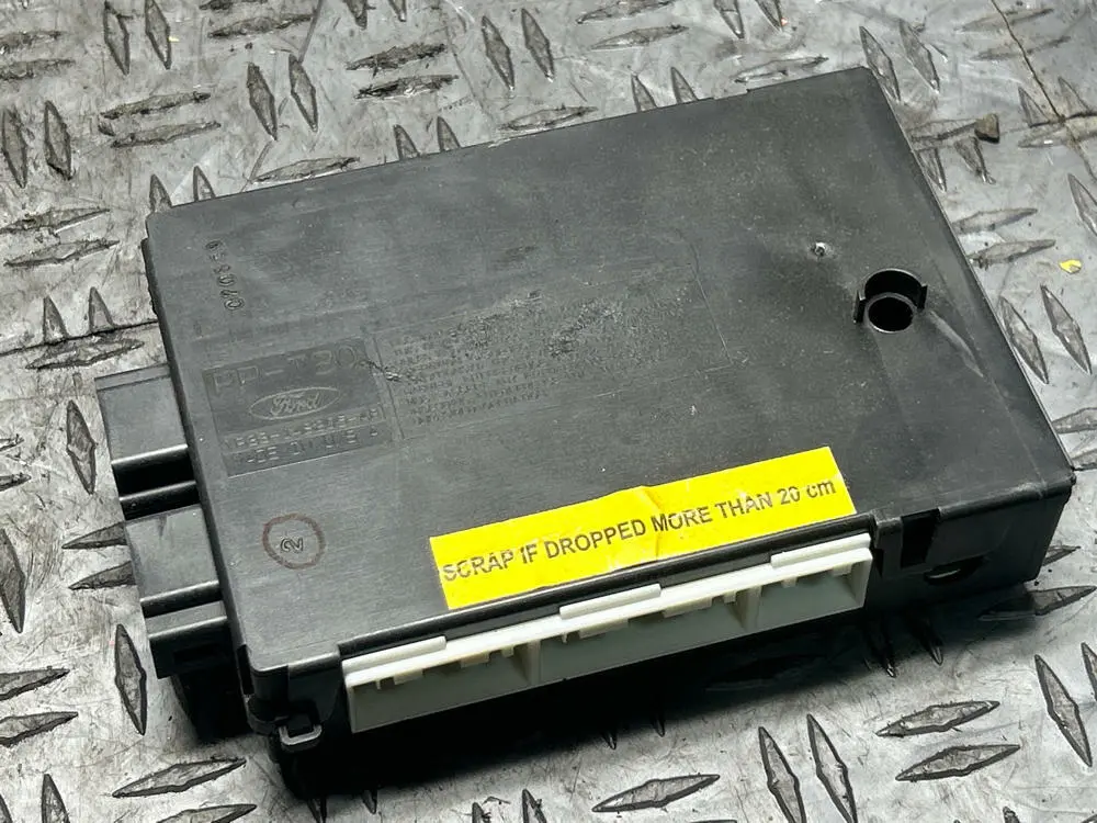 2003-2004 Ford Mustang Svt Cobra Gem Module 285 1