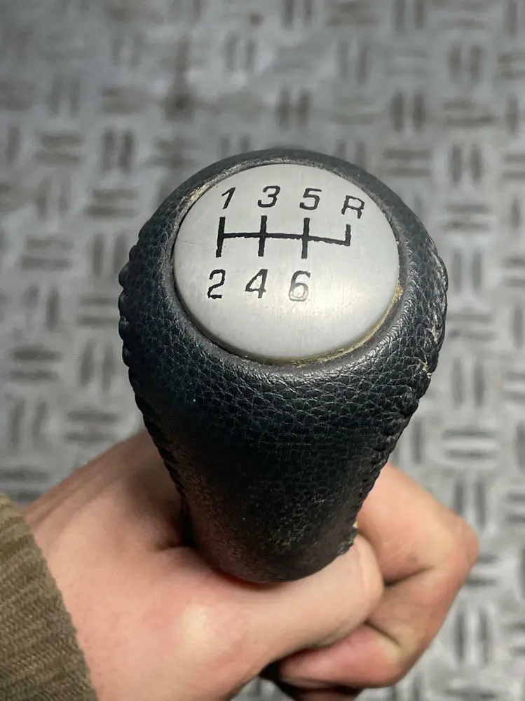 2003-04 Ford Mustang Svt Cobra Oem T56 Shift Knob- Retrimmed 288 1