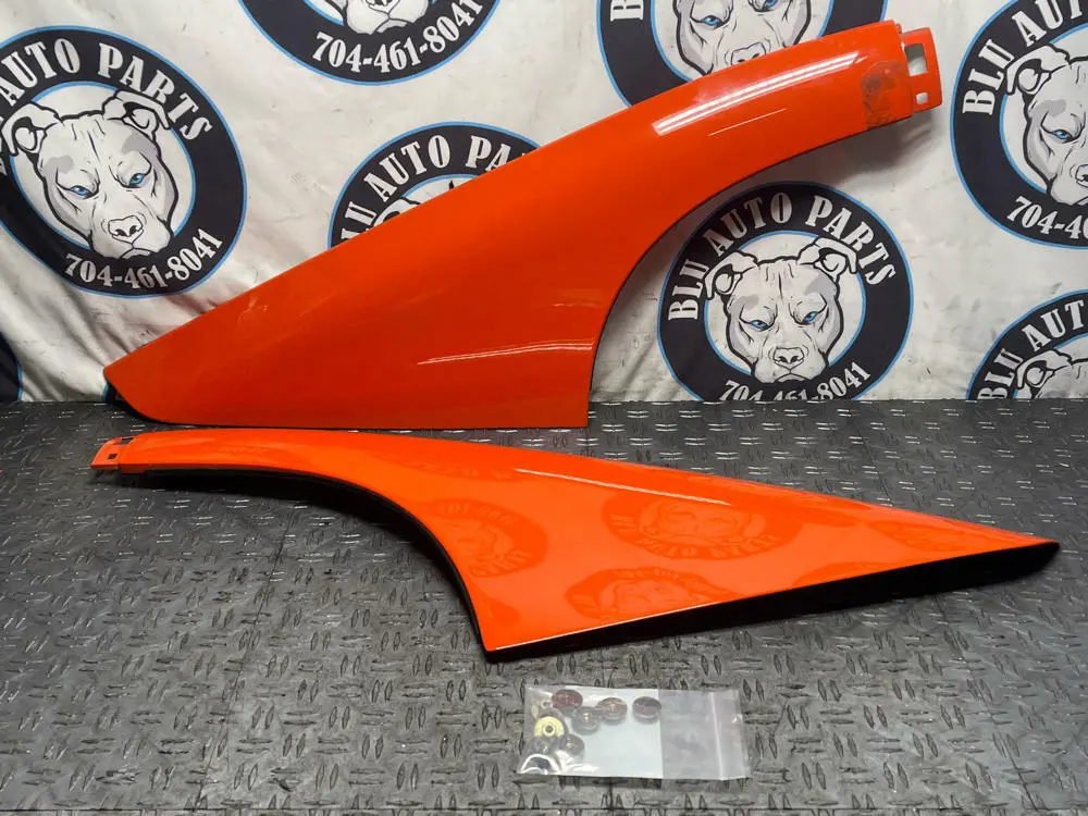 2003-04 Ford Mustang Svt Cobra Oem Comp Orange Sail Panels- Paint Code Cy 288 1