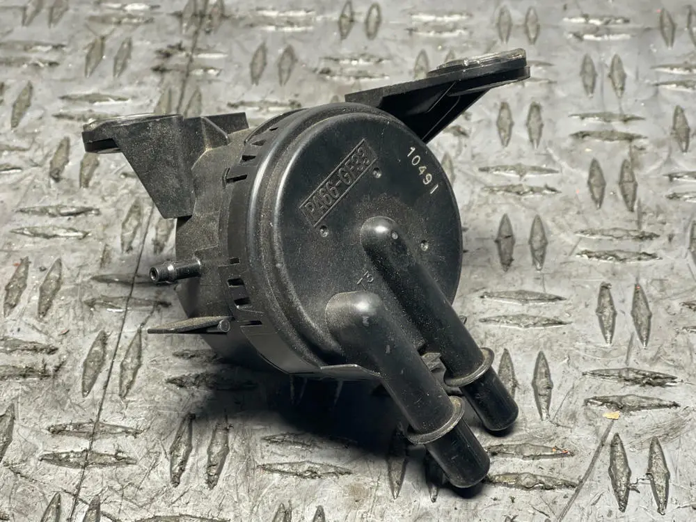 2003-04 Ford Mustang Svt Cobra Purge Valve- No Lines Included 1