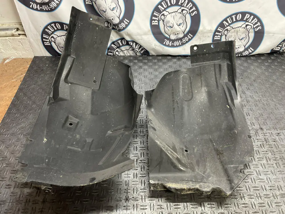 2011-14 Ford Mustang Front Driver Lh Wheel Well (2-Pieces) 290 1