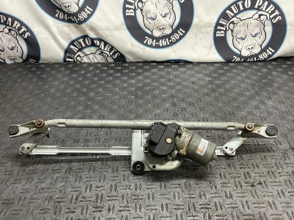 2011-14 Ford Mustang Wiper Motor Assembly 290 1