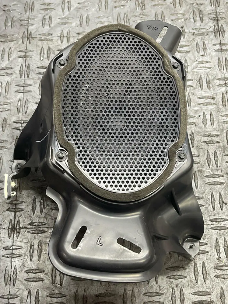 2011-14 Ford Mustang Rear Speakers & Housing 290 2