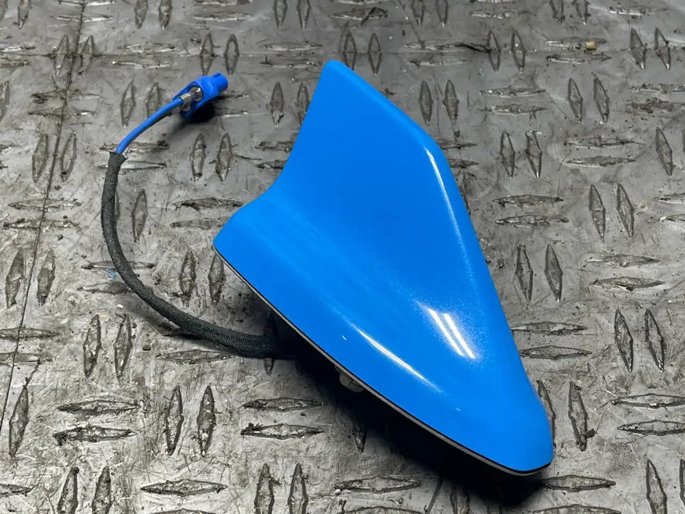 2018-23 Ford Mustang Mach One Shark Fin Antenna- Code Ae 291 1