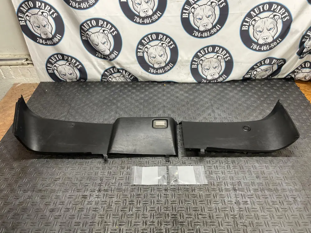 1987-93 Ford Mustang Hatchback Rear Trunk Trim Set  117K Miles 289 1