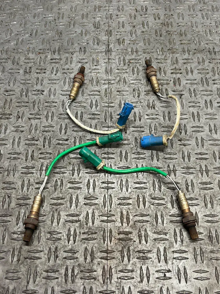 2003-04 Ford Mustang Svt Cobra Oem Oxygen Sensors Set- Complete 292 1