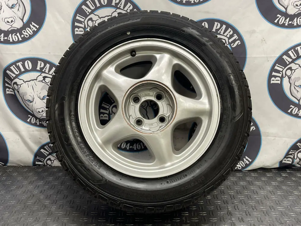 1987-93 Ford Mustang Oem Pony Wheel 117K Miles 289 1