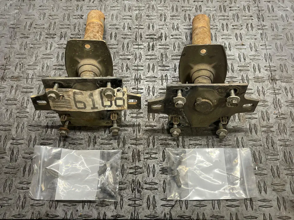 1987-93 Ford Mustang Front Bumper Brackets 117K Miles 289 2