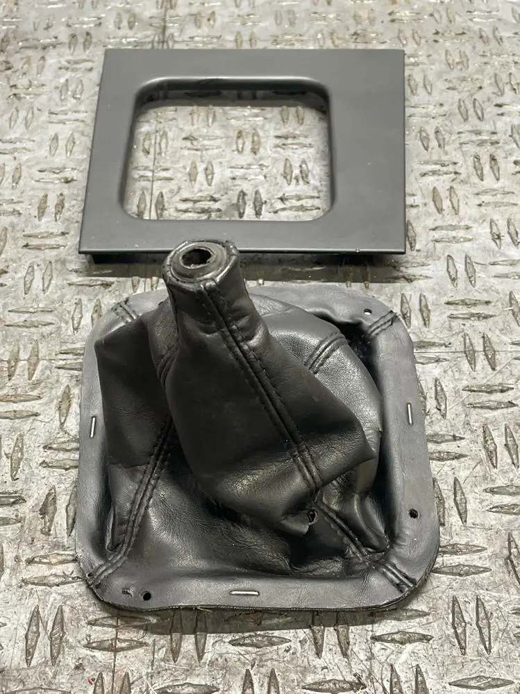 1987-93 Ford Mustang Oem Black Shifter Bezel & Boot 289 1