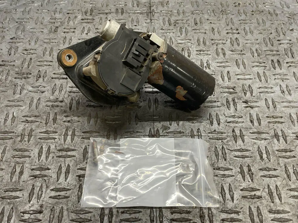 1987-93 Ford Mustang Wiper Motor 289 1