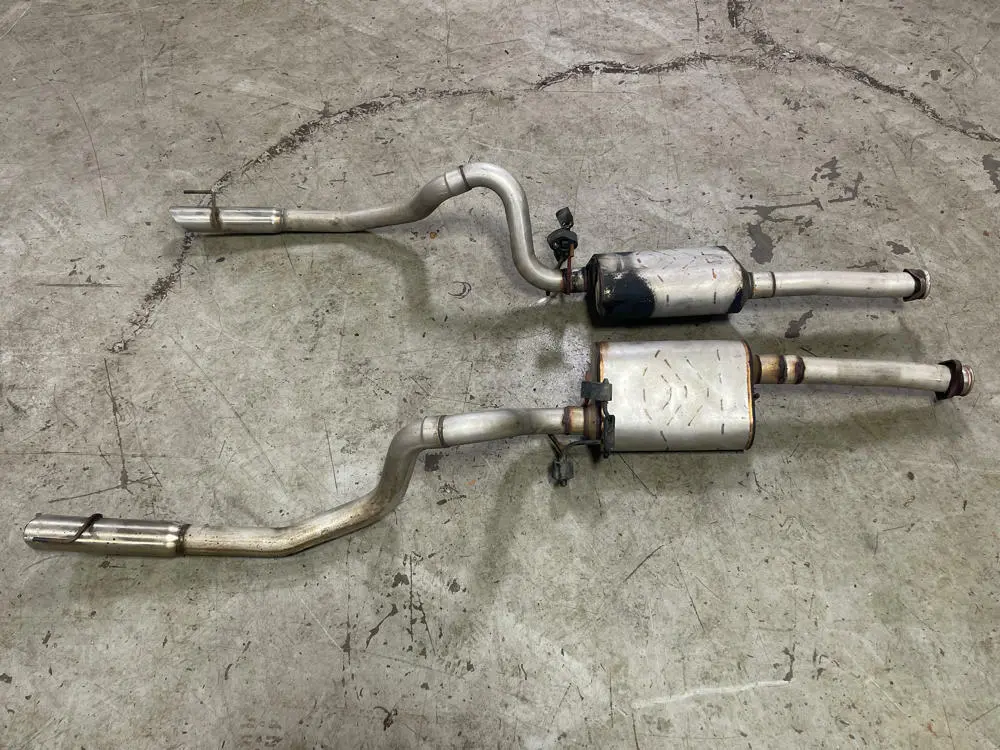 2003-04 Ford Mustang Mach One Gt Flowmaster Cat Back Welded 19K Miles 296 1