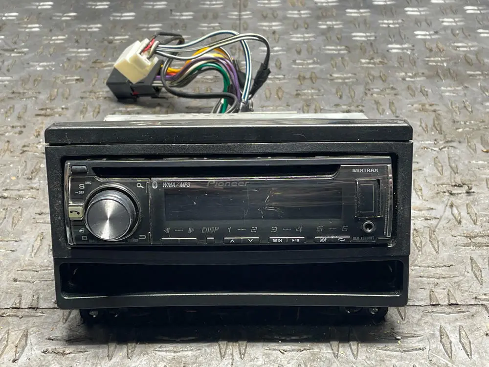 Pioneer Deh-X6600bt Radio 293 1
