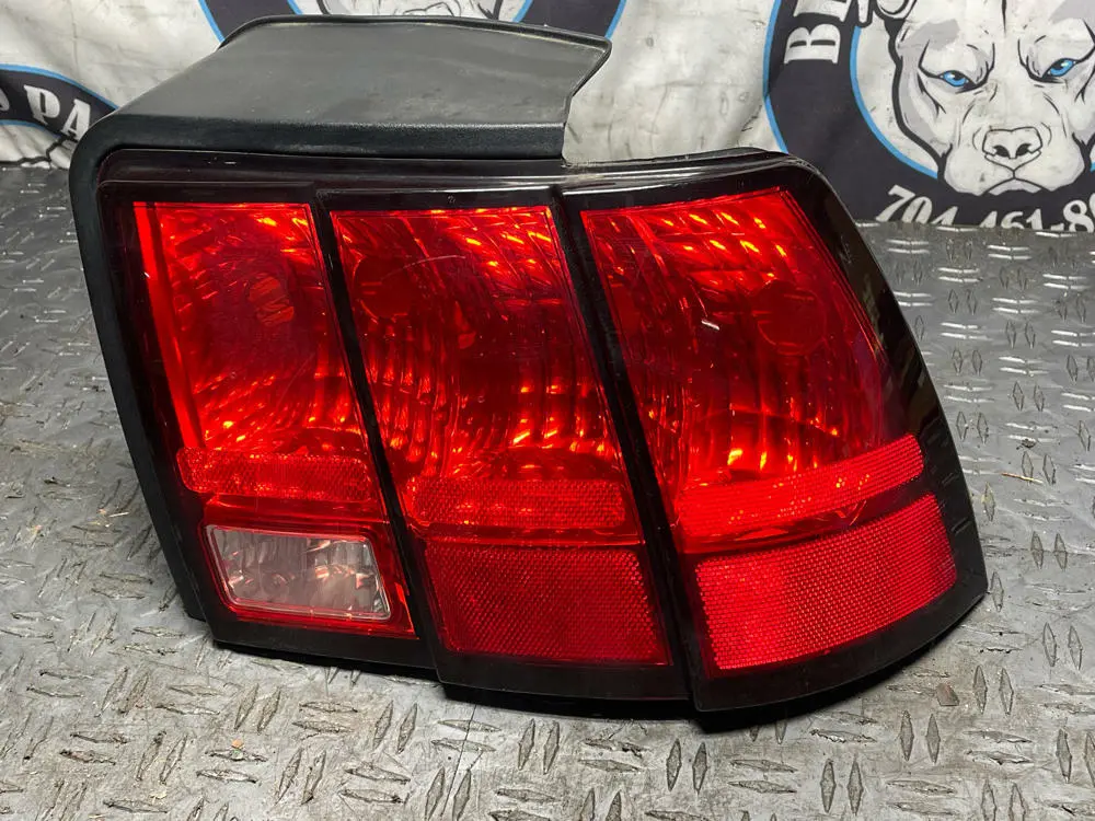 1999-04 Ford Mustang Roush Gt Oem Passenger Rh Tail Light Housing 293 1